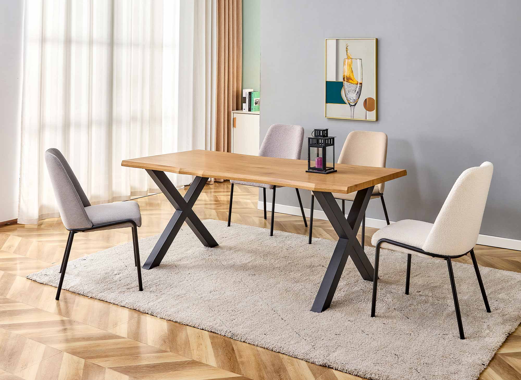 Table à manger rectangulaire en bois et métal noir ELIANA