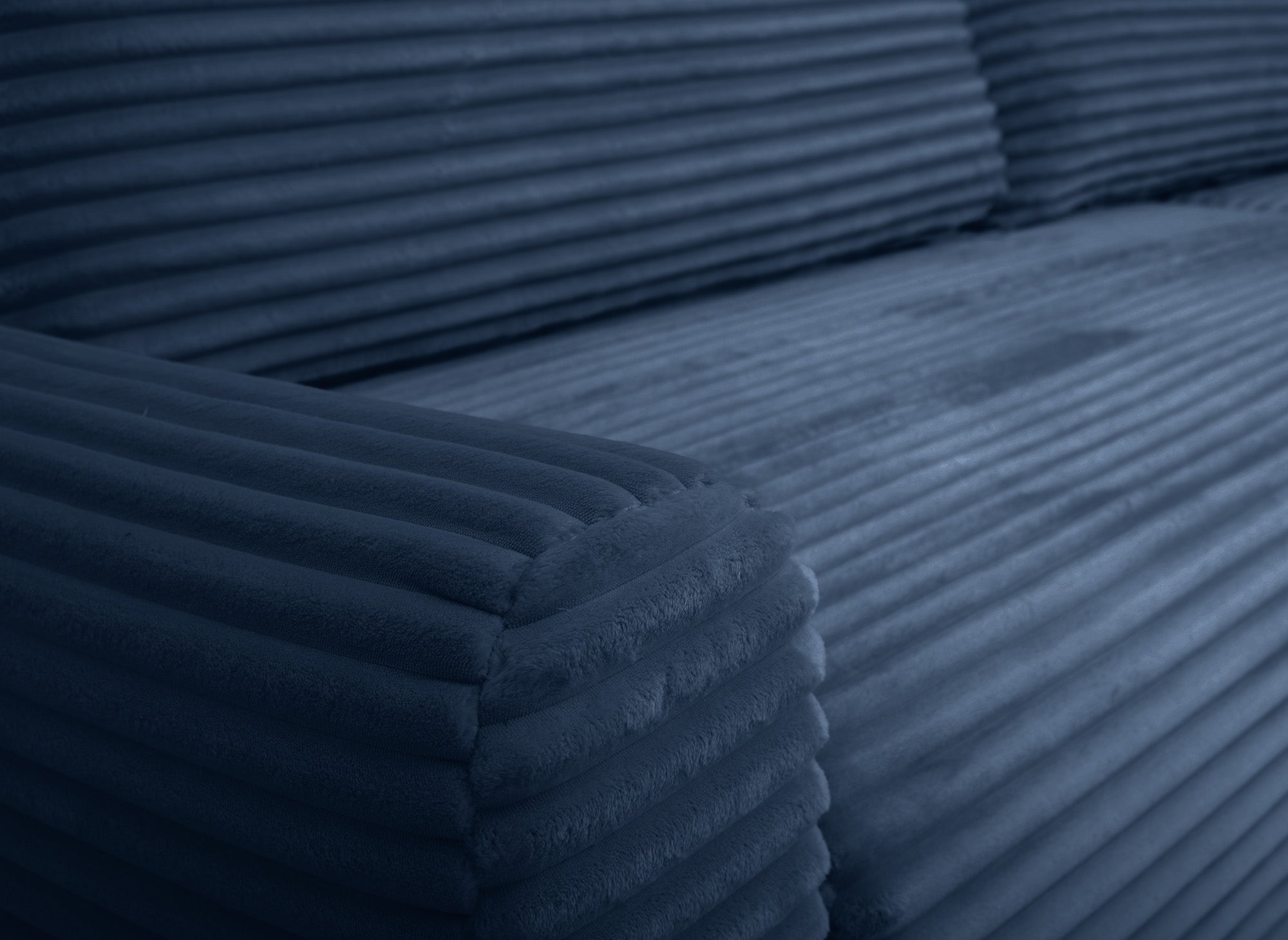 Canapé d'angle réversible et convertible avec coffre en velours côtelé épais bleu foncé KATIA