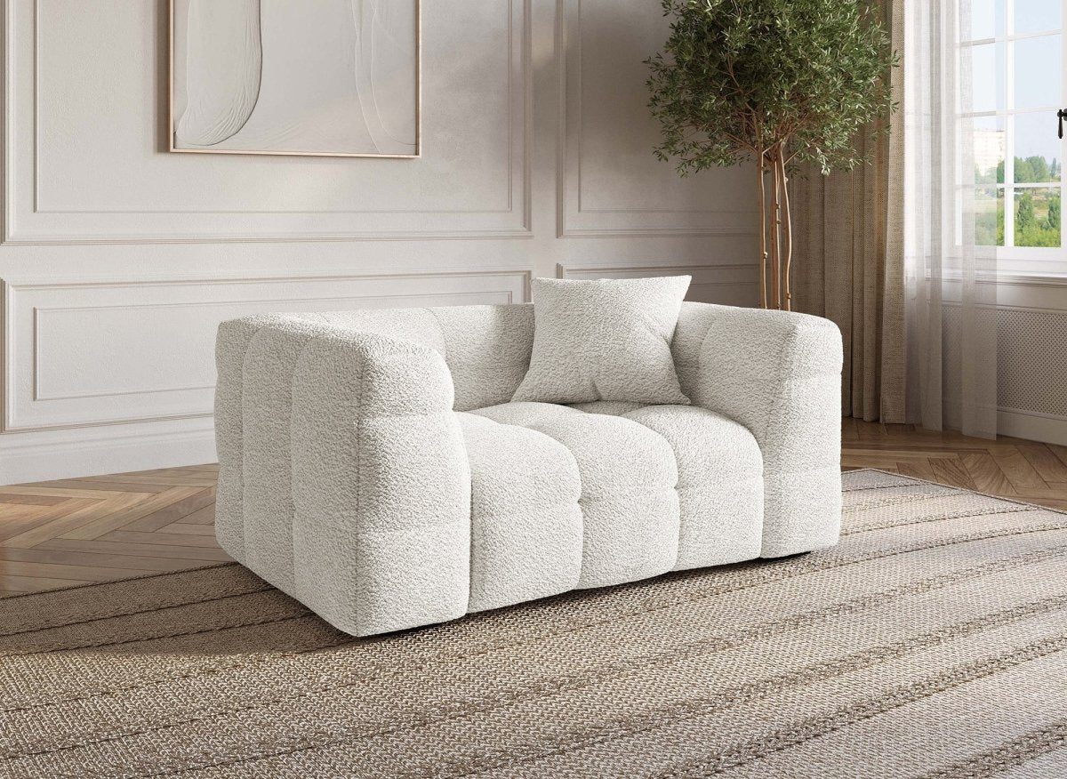 Fauteuil effet peau de mouton blanc écru BELLA - DécoInParis