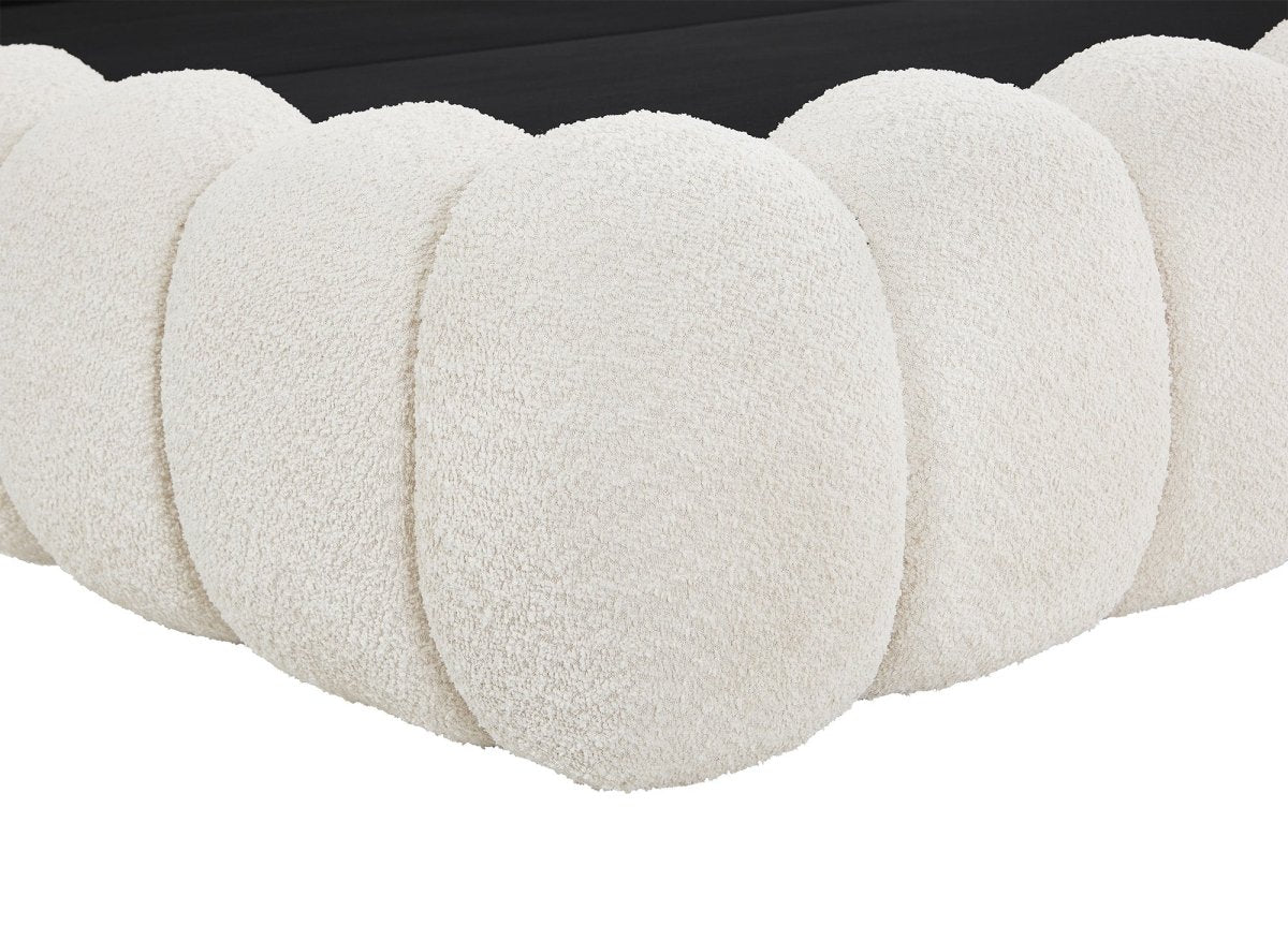 Lit coffre en tissu bouclette beige 180x200 cm GRETA - DécoInParis