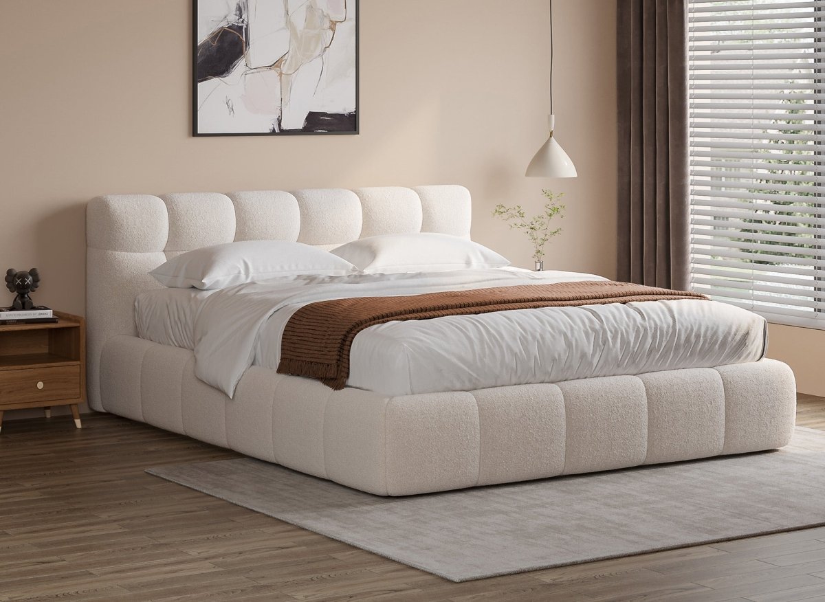 Lit coffre en tissu bouclette écru 180x200 cm GEORGINA - DécoInParis