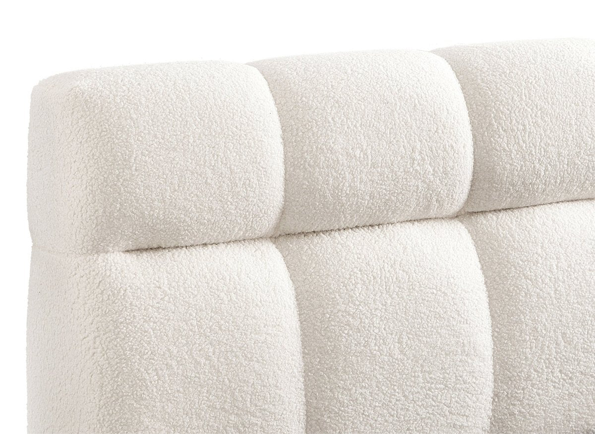 Lit coffre en tissu bouclette écru 180x200 cm GEORGINA - DécoInParis