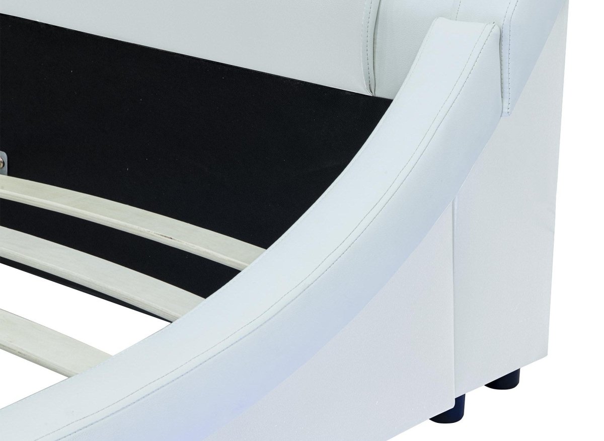 Lit en simili cuir blanc avec LED 180x200 cm ZEDA - DécoInParis