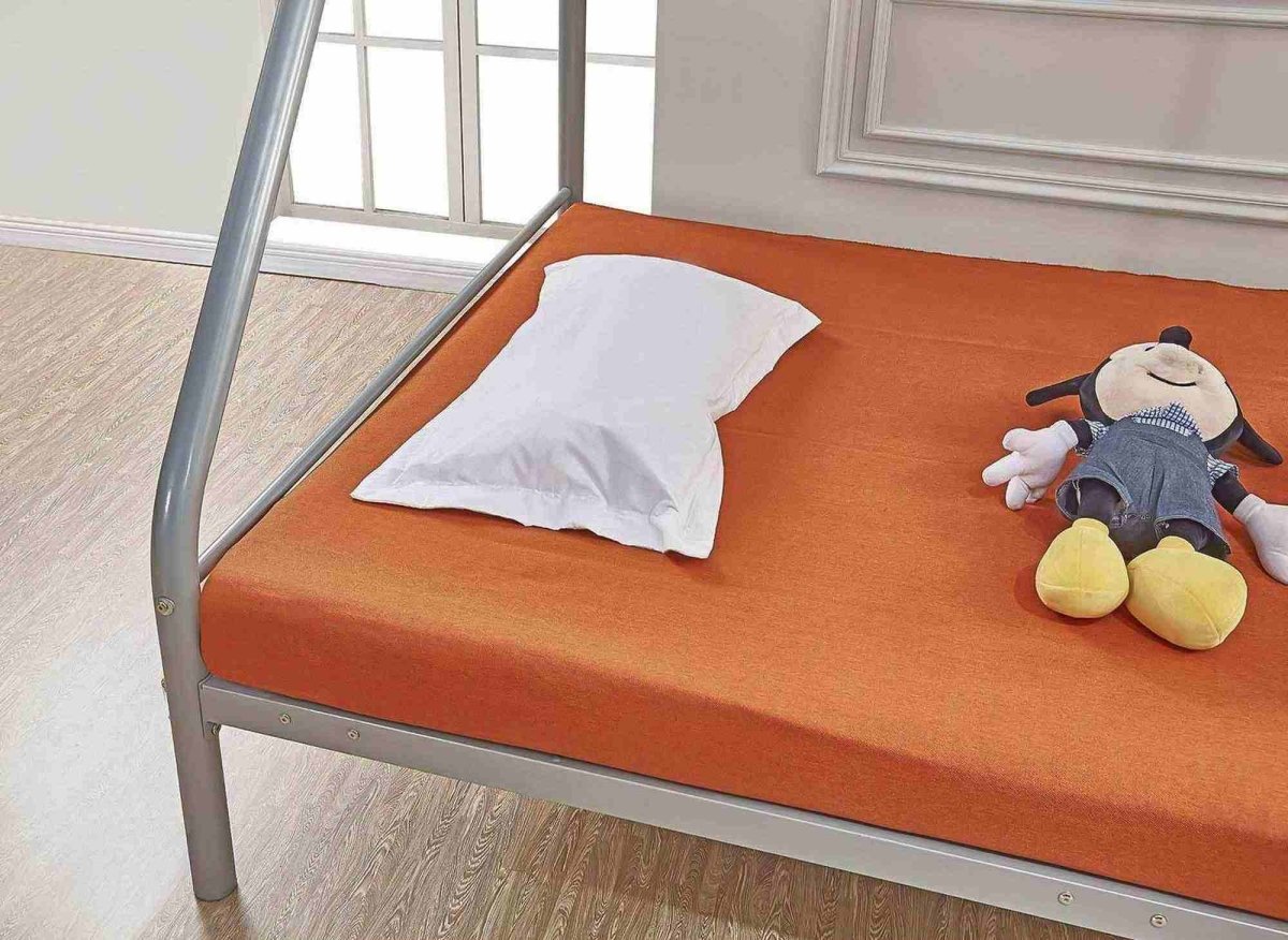 Lit superposé 3 places en métal gris 90 x 190 cm et 140 x 190 cm TRINITY - DécoInParis