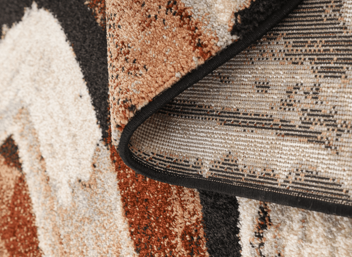 Tapis marron avec motifs géométriques beige et cuivre 160 x 230 cm ILYA - DécoInParis