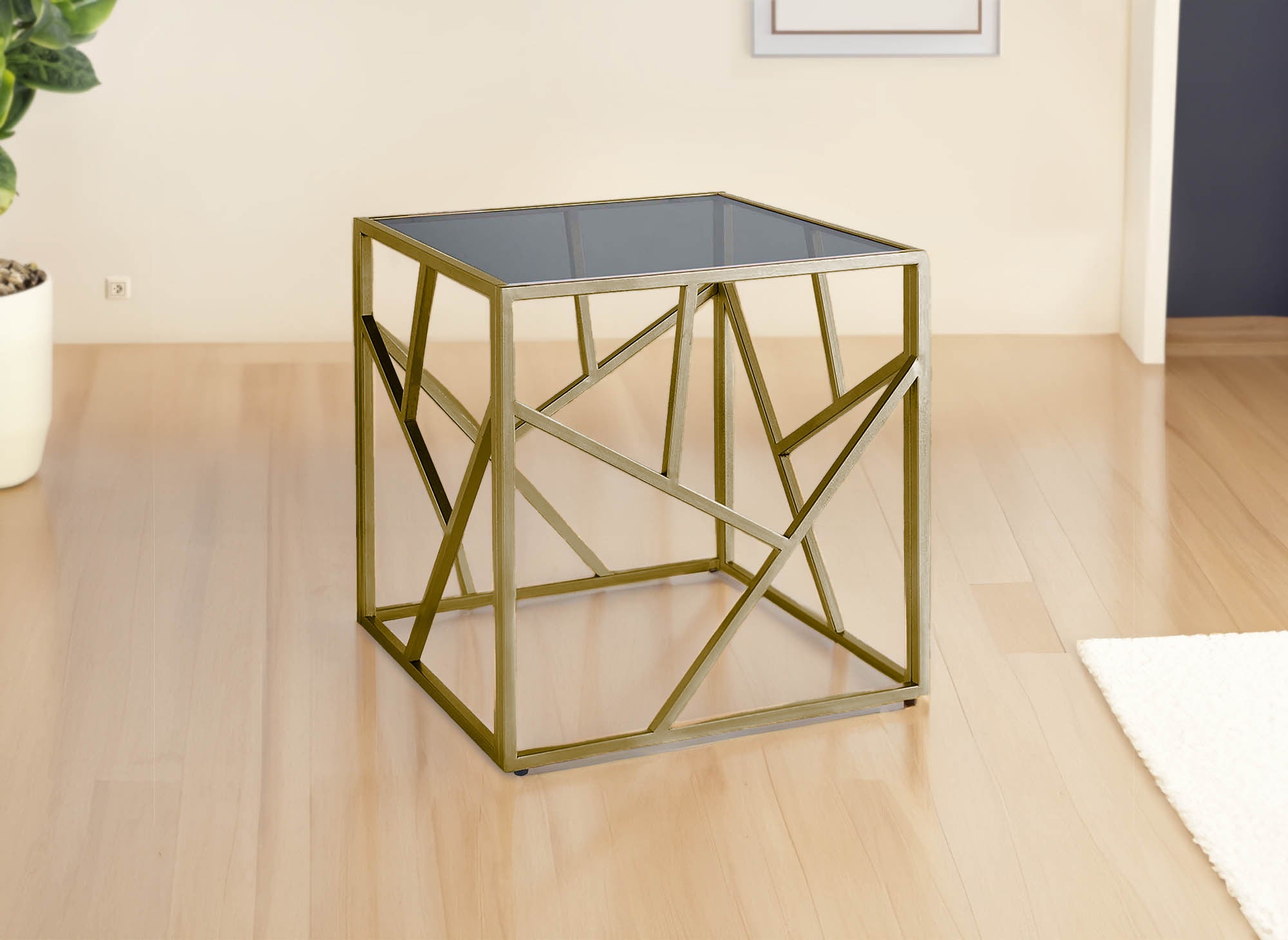 Table basse design en verre noir et métal doré carrée SOLAL