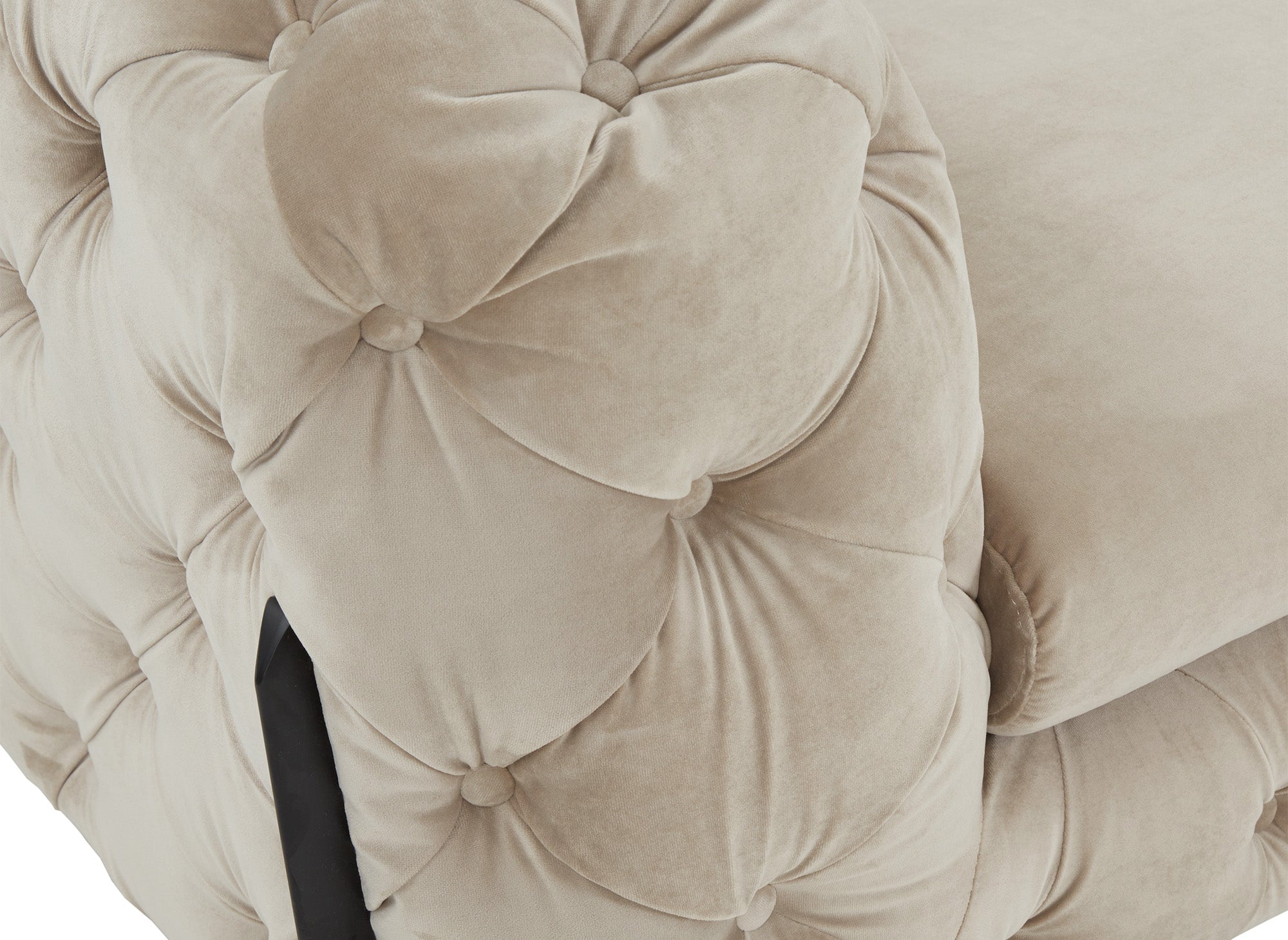 Canapé 2 places capitonné chesterfield velours beige CARMEN