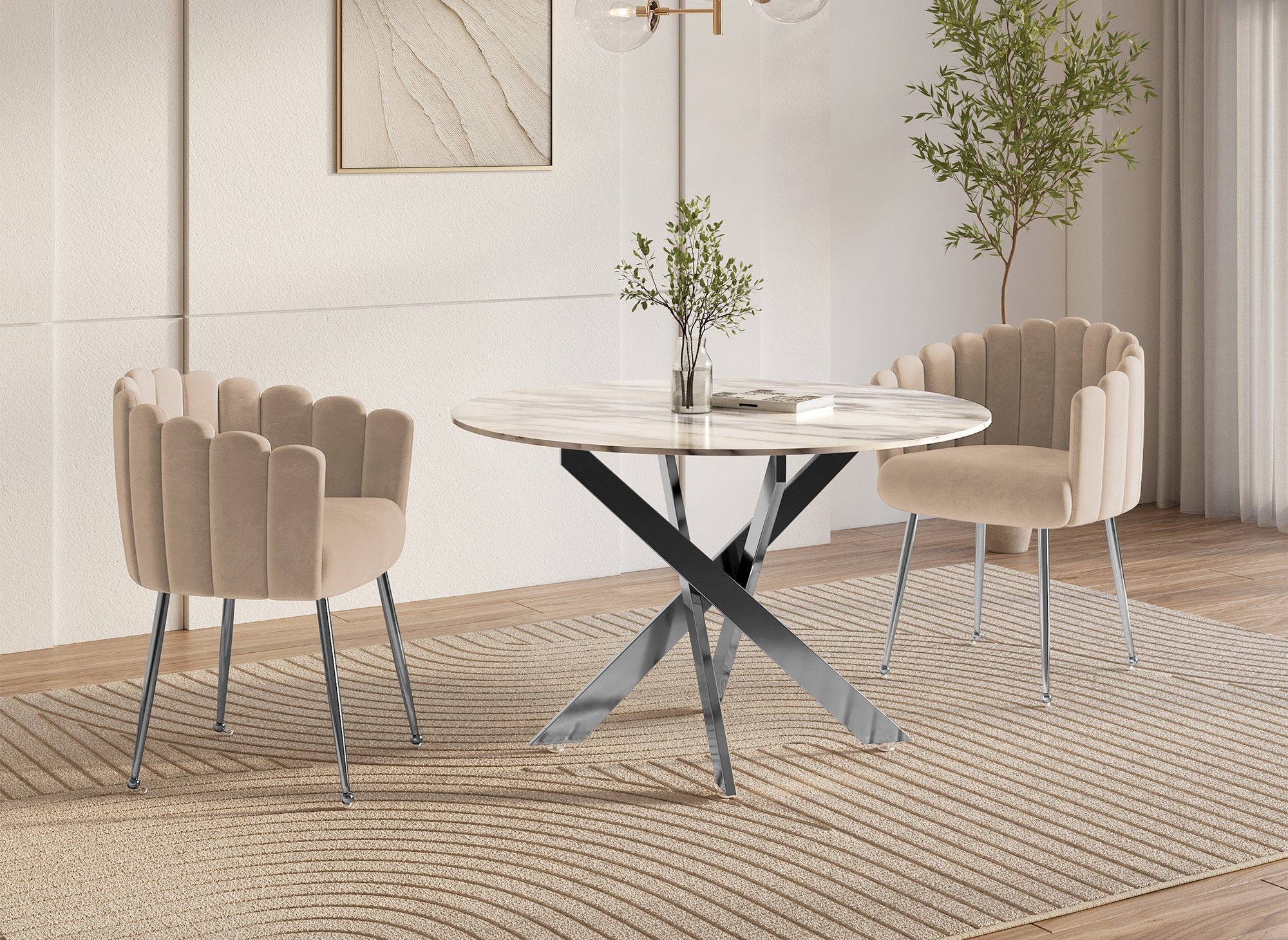 Sedia in velluto beige con gambe in metallo argentato HAYDEN