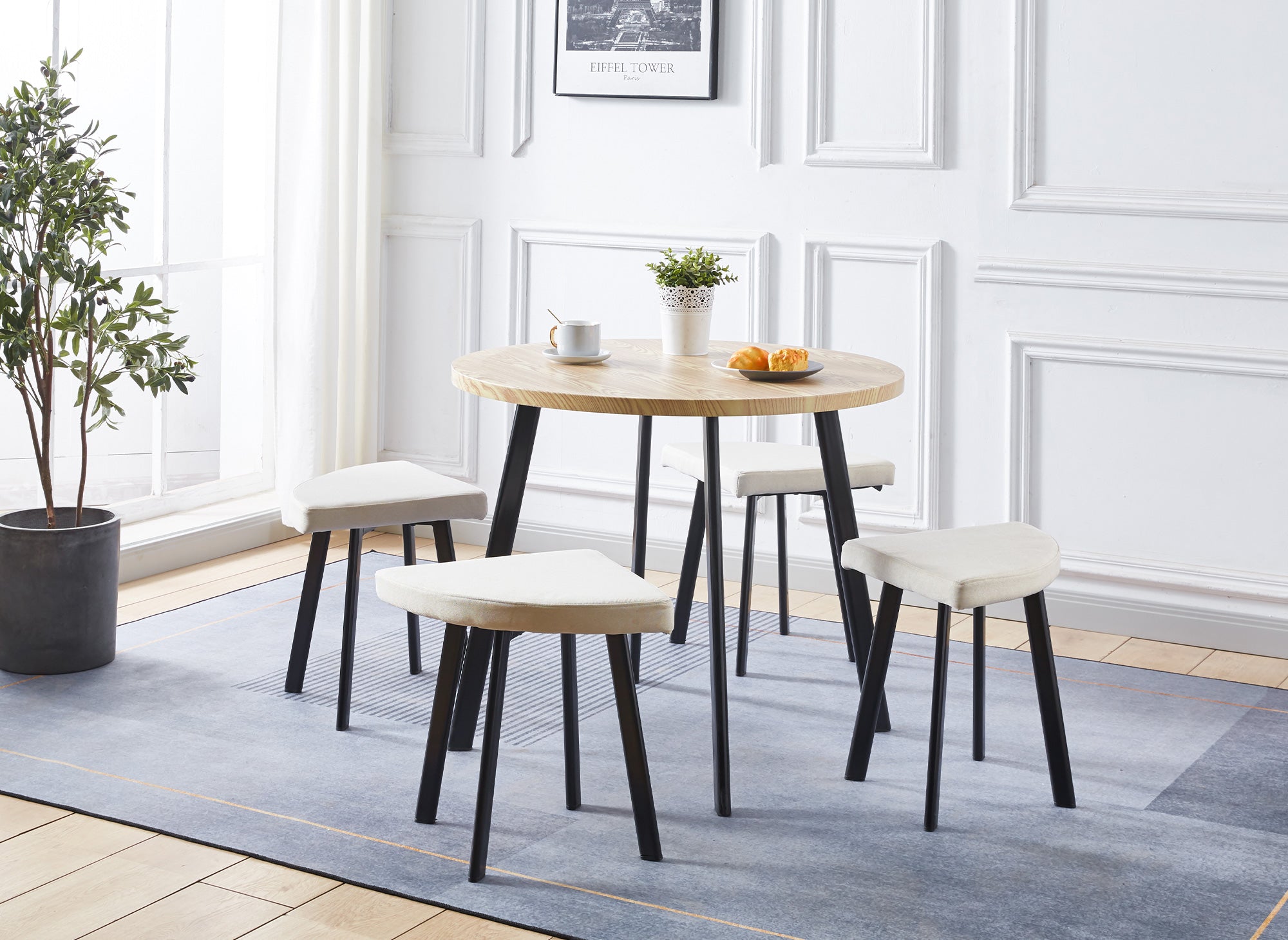 Ensemble table à manger en bois avec 4 tabourets beige IRINA