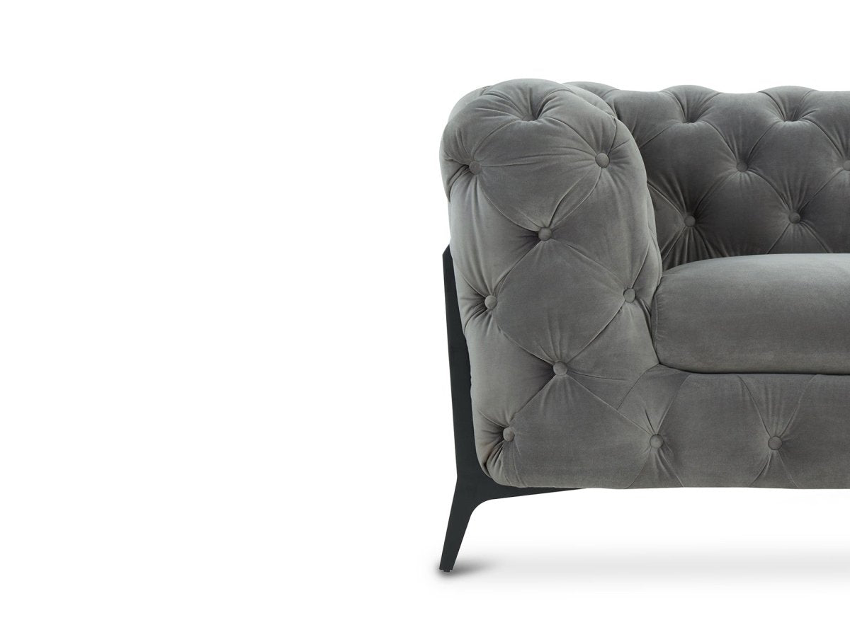 Canapé fixe 3 places capitonné chesterfield velours gris CARMEN - DécoInParis