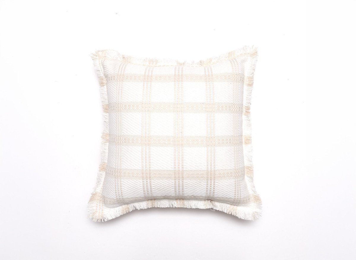 Coussin blanc et beige à carreaux 45x45 cm WARMY - DécoInParis