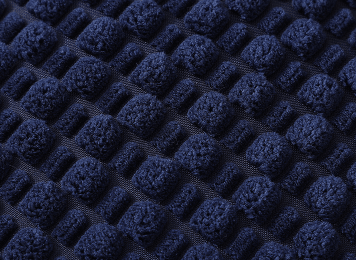 Coussin bleu marine en tissu texturé doux 45x45 cm DUNE - DécoInParis