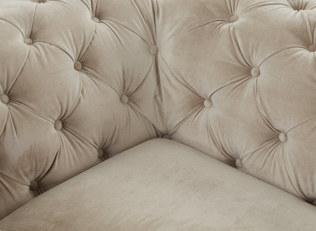 Fauteuil capitonné chesterfield velours beige CARMEN - DécoInParis