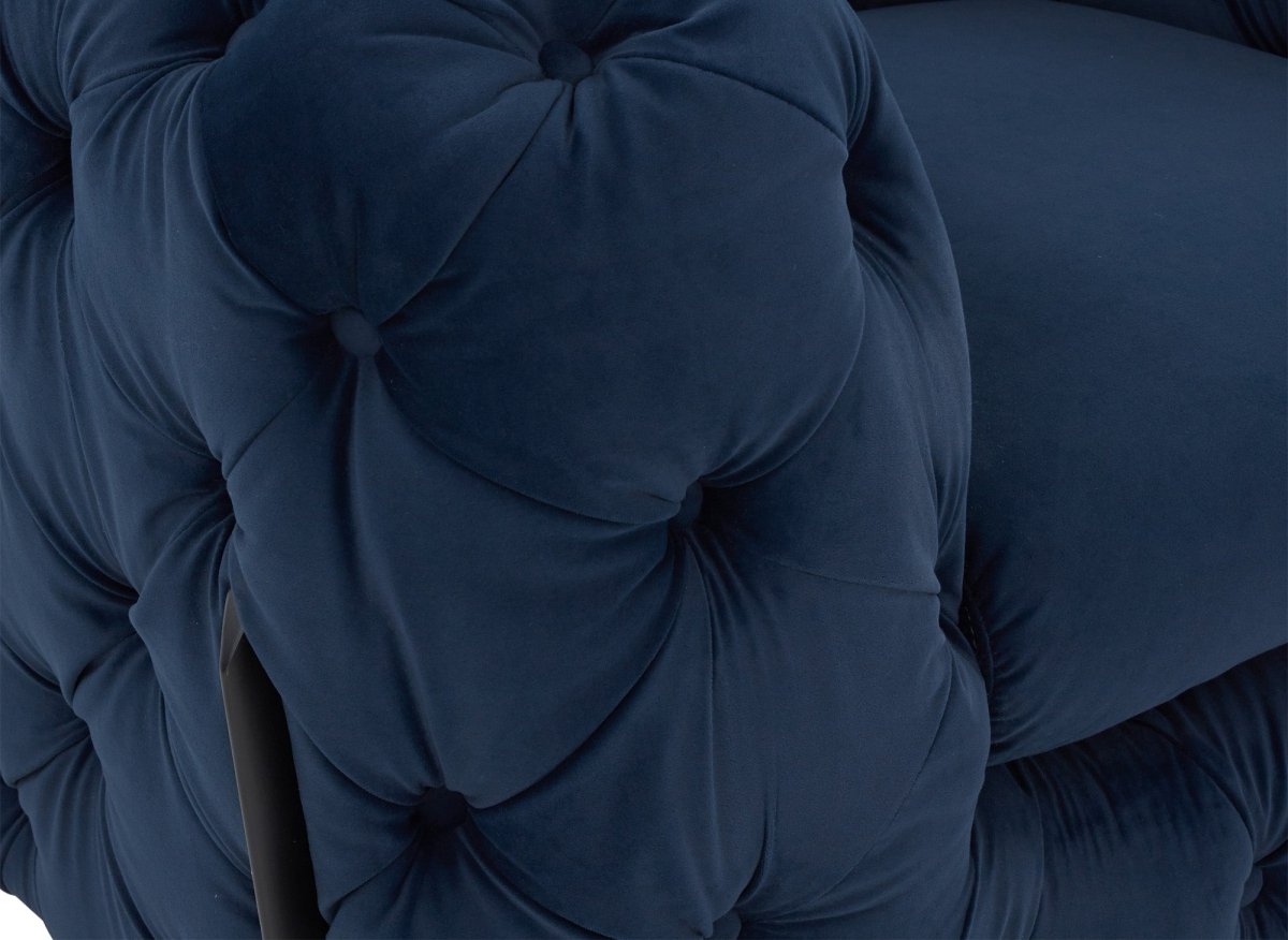 Fauteuil capitonné chesterfield velours bleu CARMEN - DécoInParis