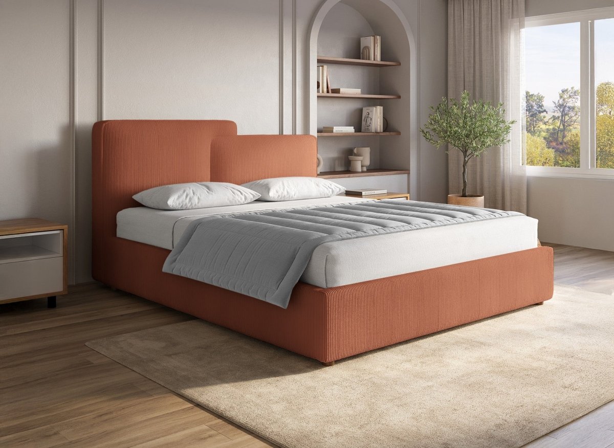 Lit coffre en velours côtelé terracotta 140x190 cm ZELIA - DécoInParis