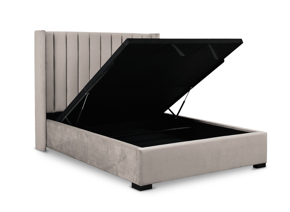 Lit coffre en velours taupe 160x200 cm ALENA - DécoInParis