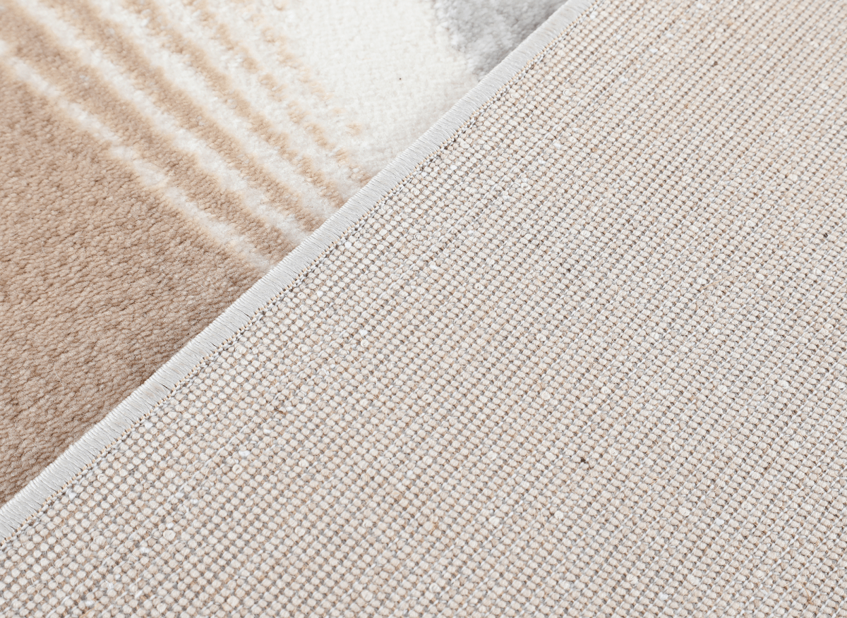 Tapis beige et gris à motifs blancs 200 x 290 cm PORTO - DécoInParis